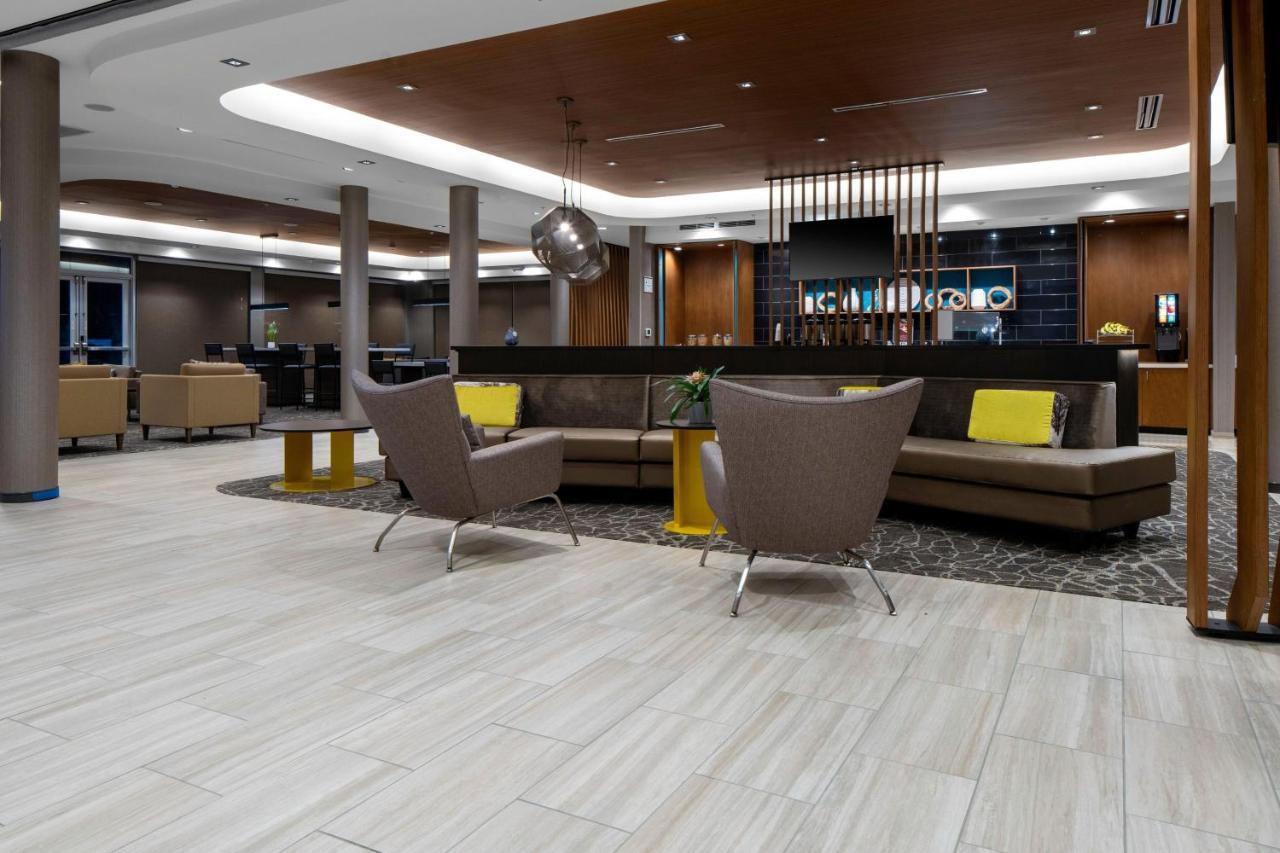 Springhill Suites By Marriott Charlotte Huntersville Eksteriør billede